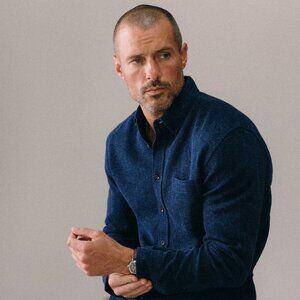 Taylor Stitch - The Jack in Indigo Waffle - M/40